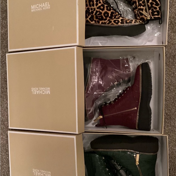 Michael Kors Croc Embossed Leather Combat Boots, NWT - Picture 5 of 5